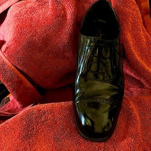 Dress shoe size 10 1/2 shiny black great shape no scuffs